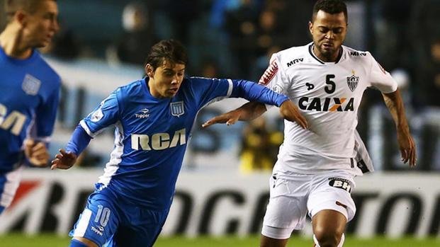 Racing buscará el pase a cuartos en Brasil