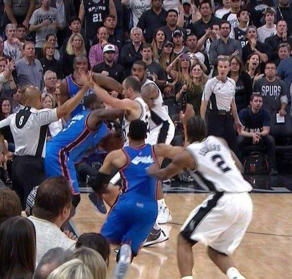Polémica en la NBA
