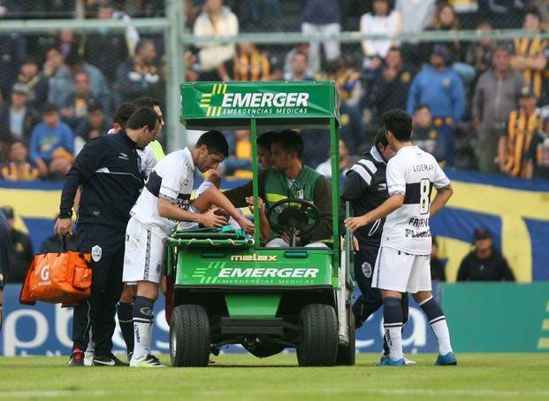 Operarán a Noble, que estará 4 meses afuera
