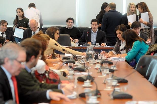 Ley contra despidos: el macrismo ahora habla de aplicarla en algunos sectores