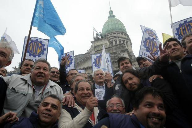 Crece el reclamo desde el sindicalismo