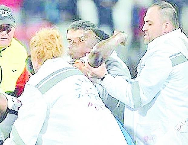 El camerunés Ekeng murió en pleno partido