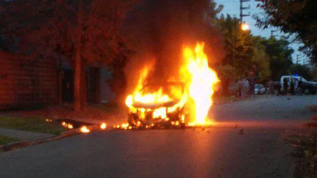 Terrible susto por un choque en el barrio San Carlos