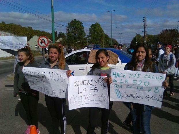 Batalla de una escuela para que llegue el gas