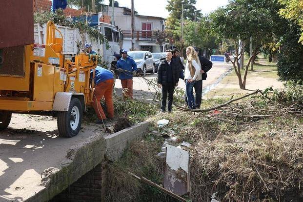 Ductoté recorrió las obras de limpieza del Canal Monterrey