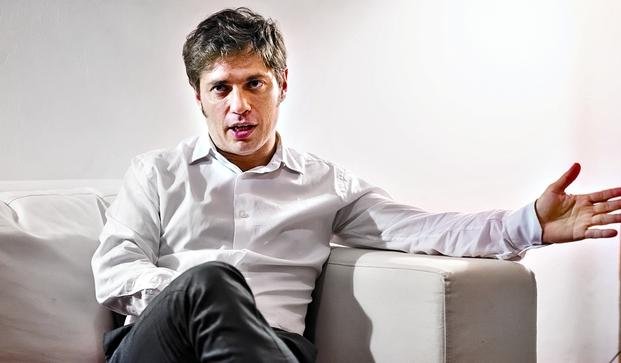 Kicillof: "la decisión de Bonadío es un disparate, quieren proscribir a Cristina"