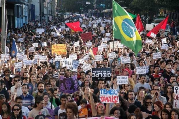 Cacerolazos contra Temer en las principales ciudades de Brasil