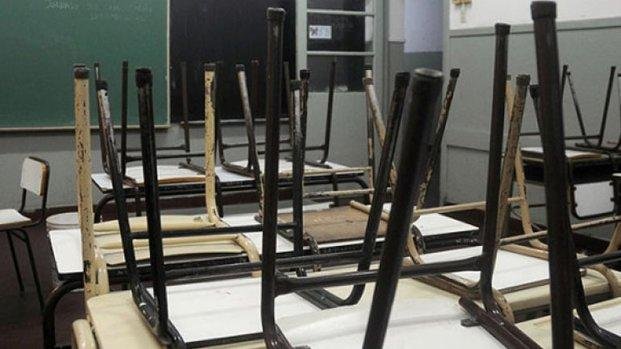 El programa de tutores que busca revertir la 'crisis en la escuela secundaria'