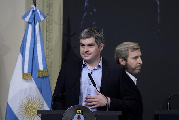 Peña ratificó que Macri vetará ley 
atidespidos si Diputados la aprueba