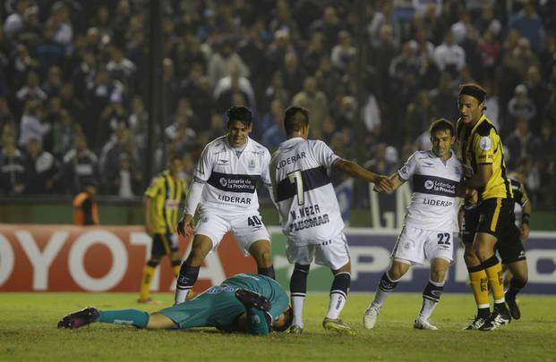 Por primera vez, sin Troglio en el banco