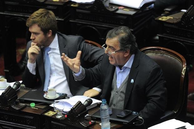 Desde el oficialismo aseguran que "el peronismo quería unirse" contra el gobierno