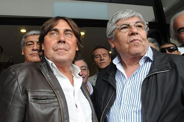 Micheli dijo que mantiene conversaciones con Moyano para "salir a la calle"