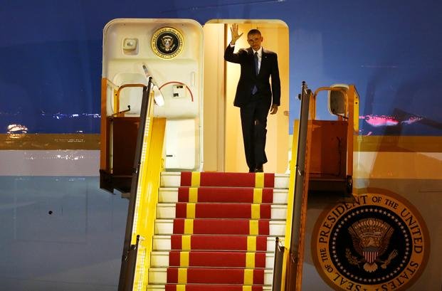 Obama llega a Vietnam