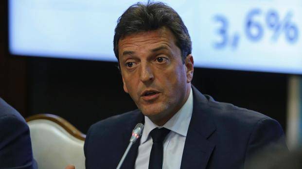 Massa: "hay que terminar con los políticos que se eternizan"