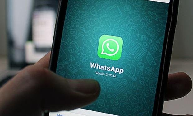 Conectate con EL DIA a través de WhatsApp