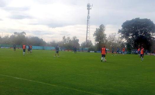 Martino probó con Higuaín y Agüero juntos