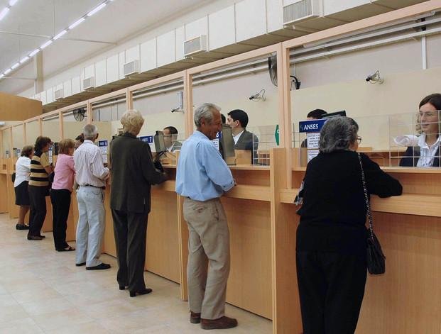 Será gradual el reajuste que darán a jubilados nacionales