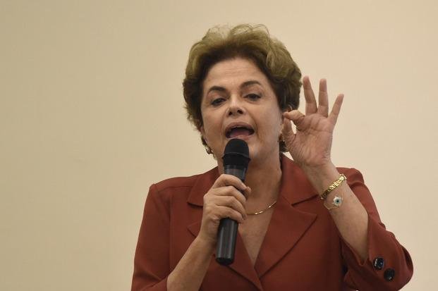 Para Dilma, el impeachment busca frenar la investigación en Petrobras