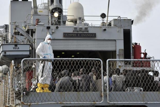 Unos 700 muertos en el Mediterráneo en 7 días