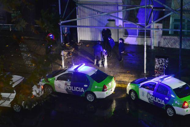 Dos demorados por otro grave incidente en un bar del Centro