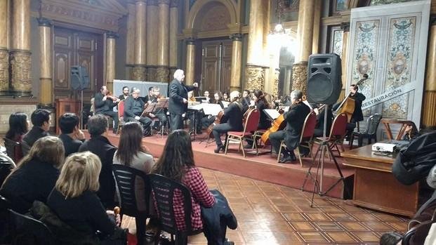 Emotivo concierto de la Orquesta de Cámara