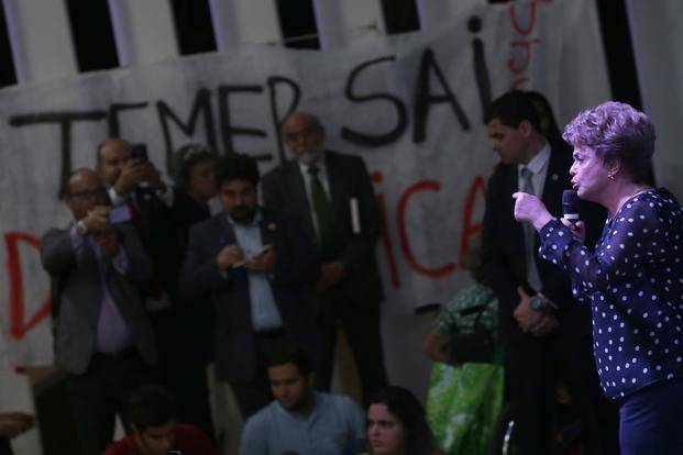Brasil: embestida del espacio de Dilma
