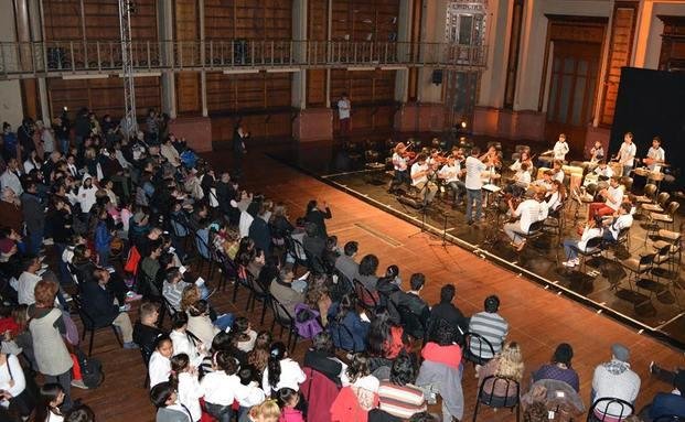 Presentación de La Sonora De La IAPI en el Centro Nacional de la Música