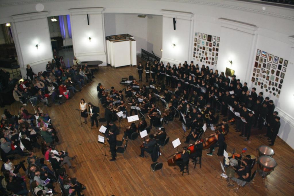 La Misa Mestiza abre un ciclo de conciertos gratuitos y variados en el Anexo del Senado