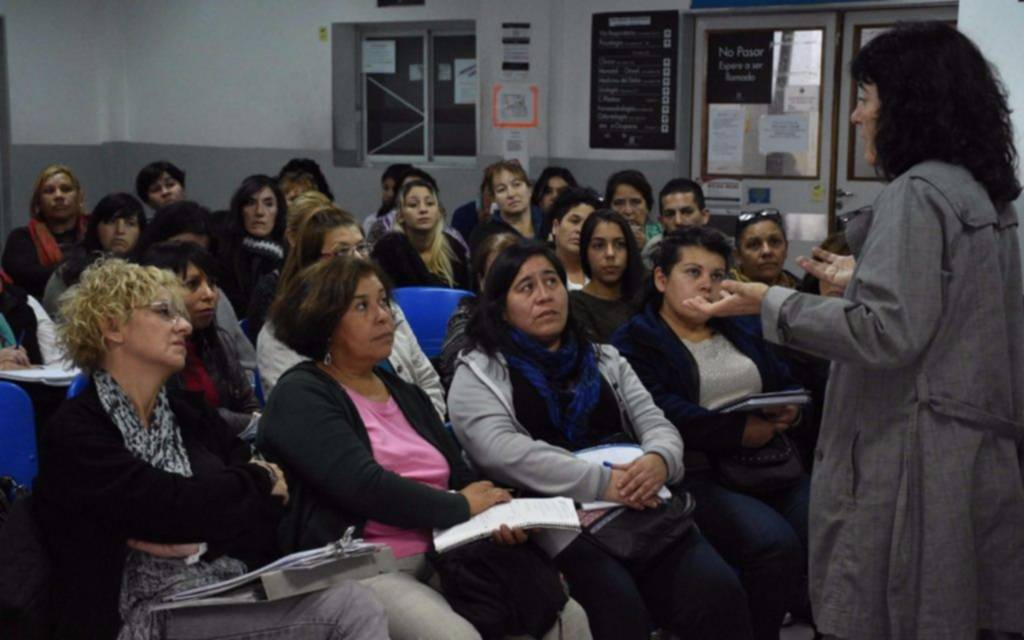Talleres de promoción de derechos y formación de cuidadores domiciliarios 