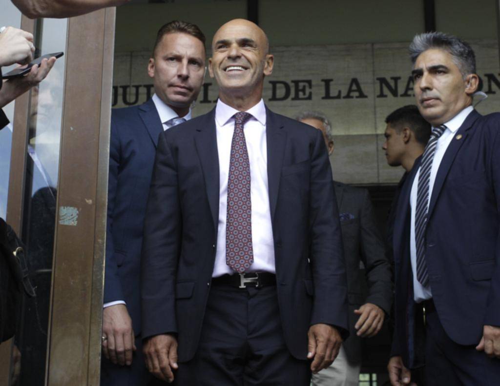 Archivan causa contra el jefe de los espías