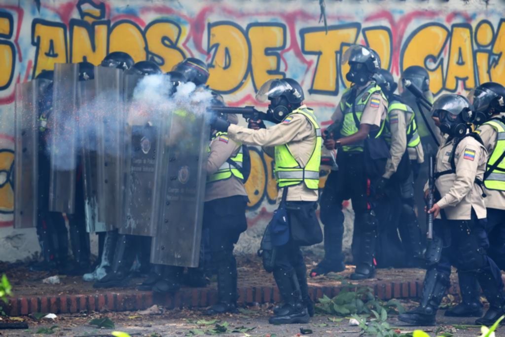 Ya hay 40 muertos en medio de las protestas contra Maduro