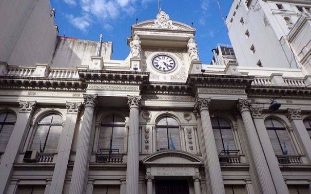 El BCRA compró 100 millones de dólares y las reservas cerraron en 48.357 millones 