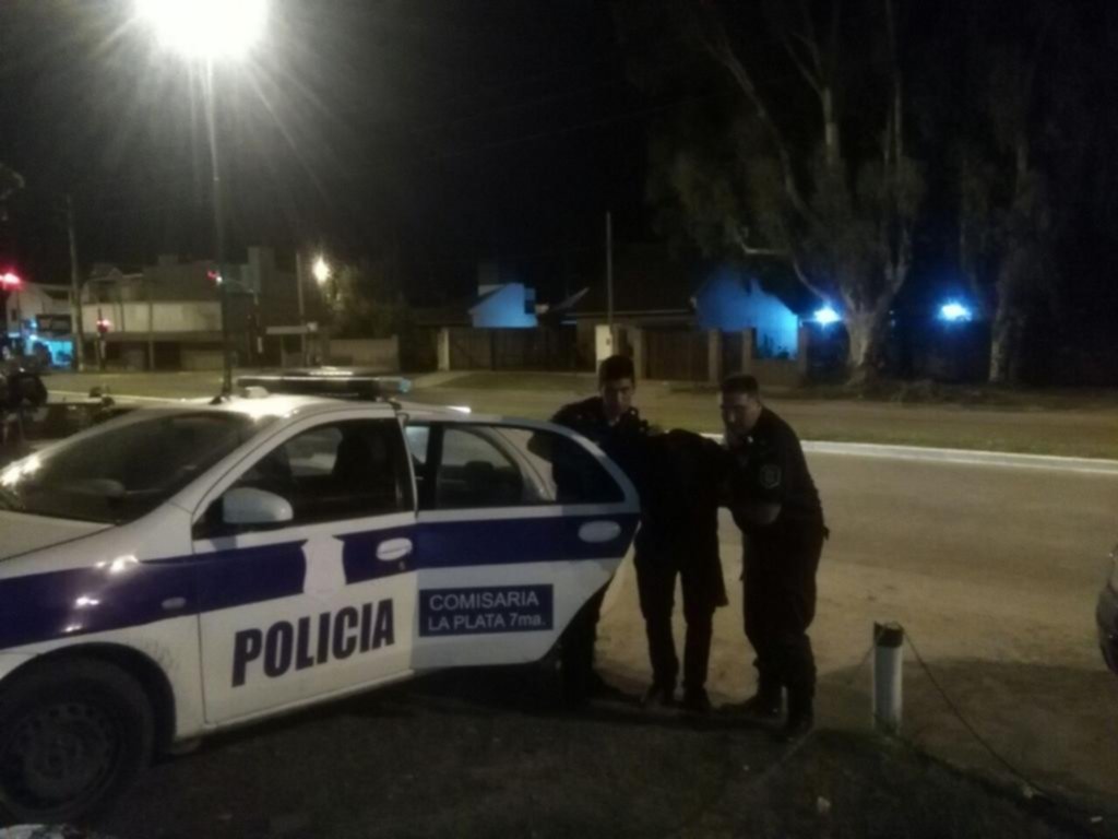 Hay un detenido por el crimen del quintero en un asalto en Abasto