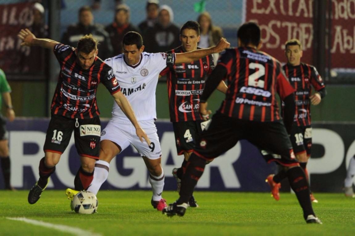 Lanús le ganó a Patronato en Paraná