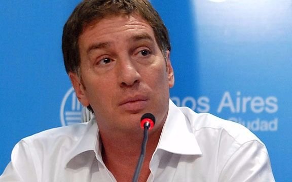 Santilli: "Lousteau decidió él mismo irse del Gobierno"