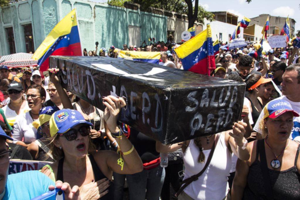 Salieron a desmentir el arresto de 85 jefes militares