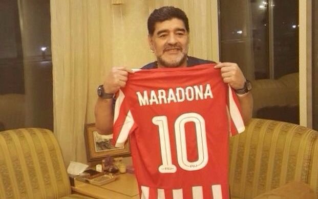 Maradona dirigirá un equipo de la segunda división de Emiratos Arabes