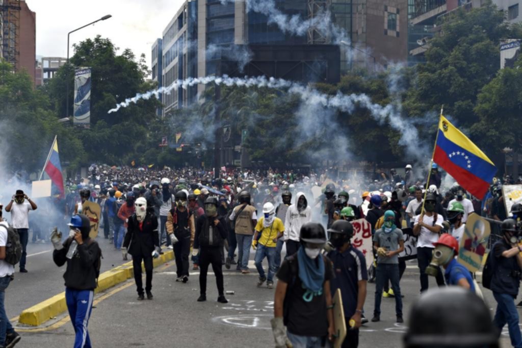 Venezuela: vuelven a reprimir otra protesta contra la Constituyente