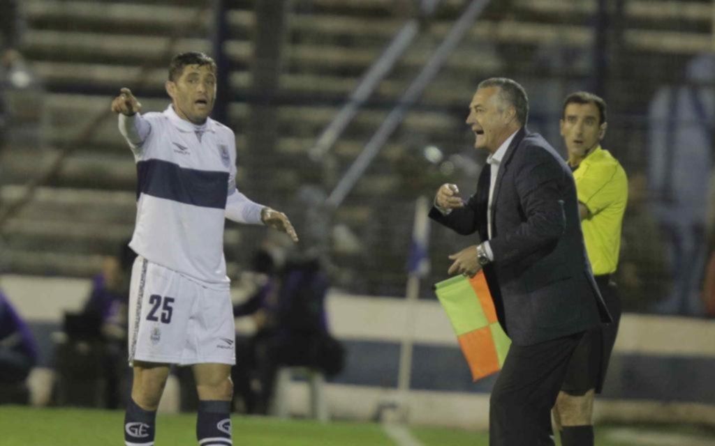El futuro de Alfaro aún no llegó