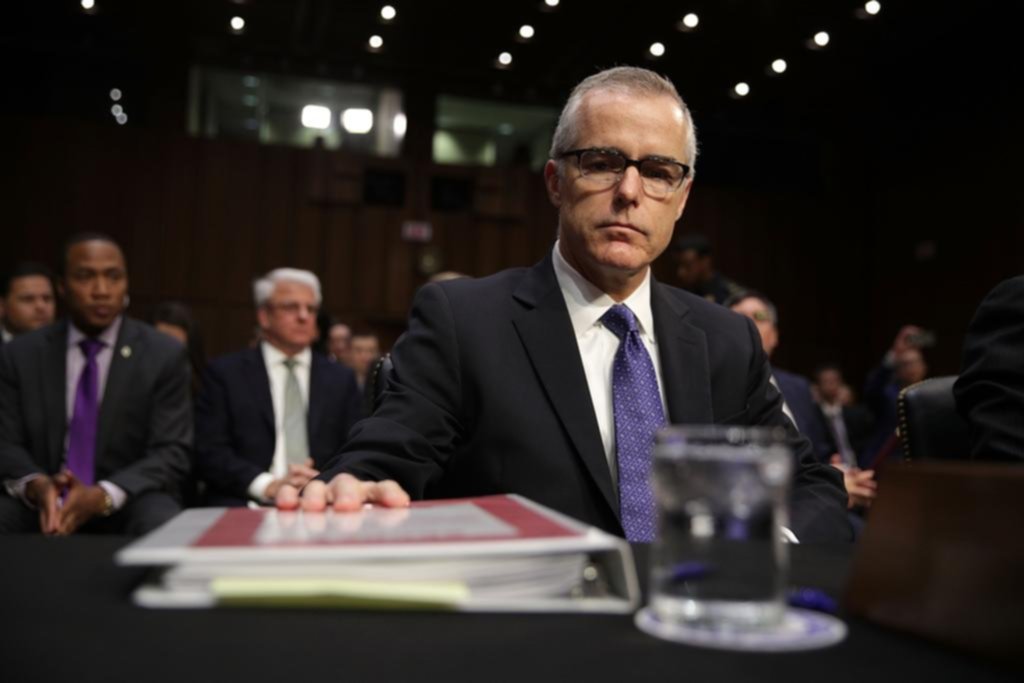 En un clima caldeado, Trump sale a defender el despido del jefe del FBI