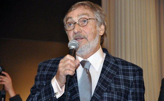 Comenzó el rodaje de la serie “Un gallo para Esculapio”