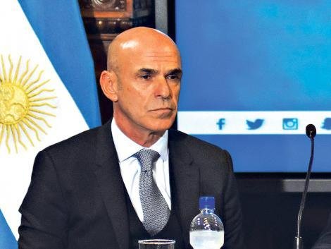 Arribas se defiende y denuncia falso testimonio