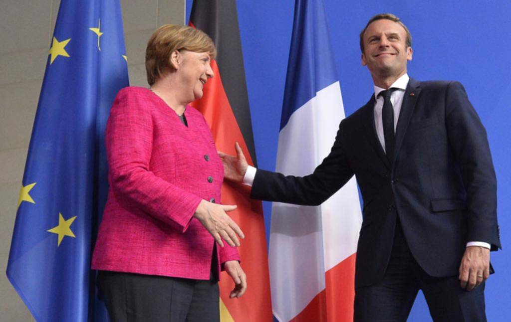 Merkel y Macron acuerdan dar otro impulso a la Unión Europea