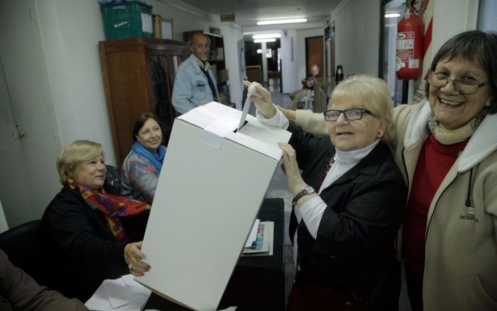 Sigue adelante comicios de docentes para elegir autoridad  del Suteba