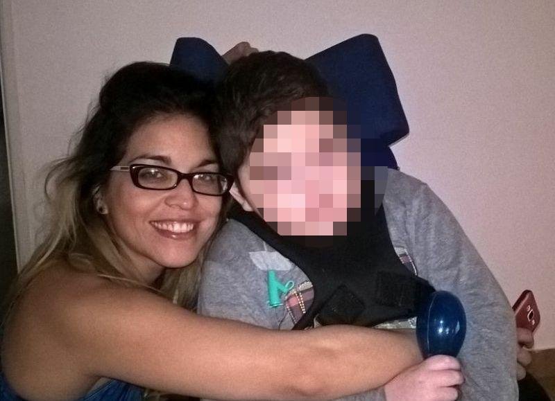 Madre denunció que IOMA le niega los pañales a su hijo discapacitado