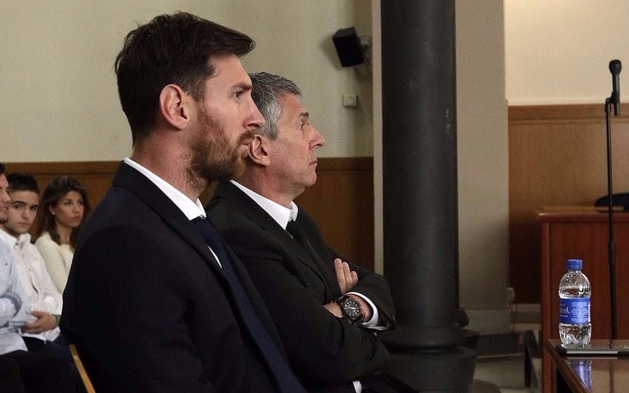 Confirman 21 meses de prisión para Messi y su padre