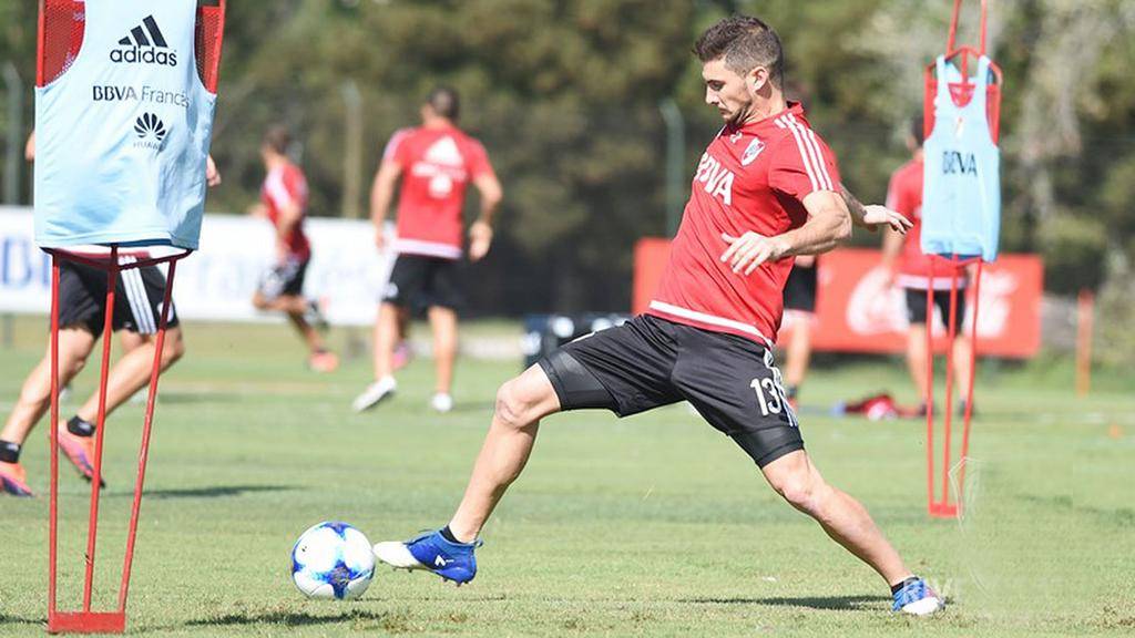 Alario y Moreira podrán ser de la partida en Tucumán