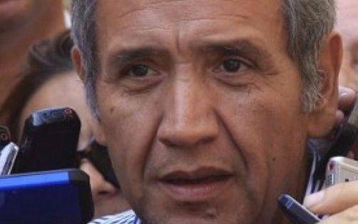 El jefe de los bancarios pide "mayor confrontación con el Gobierno" y elogia a Cristina