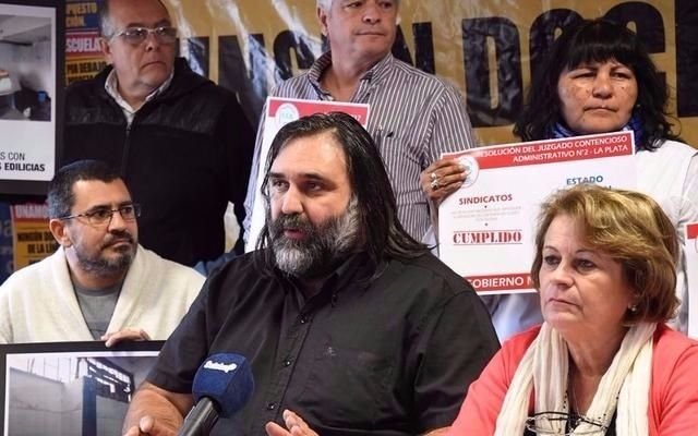Los docentes advierten que podrían convocar a un paro antes de las vacaciones