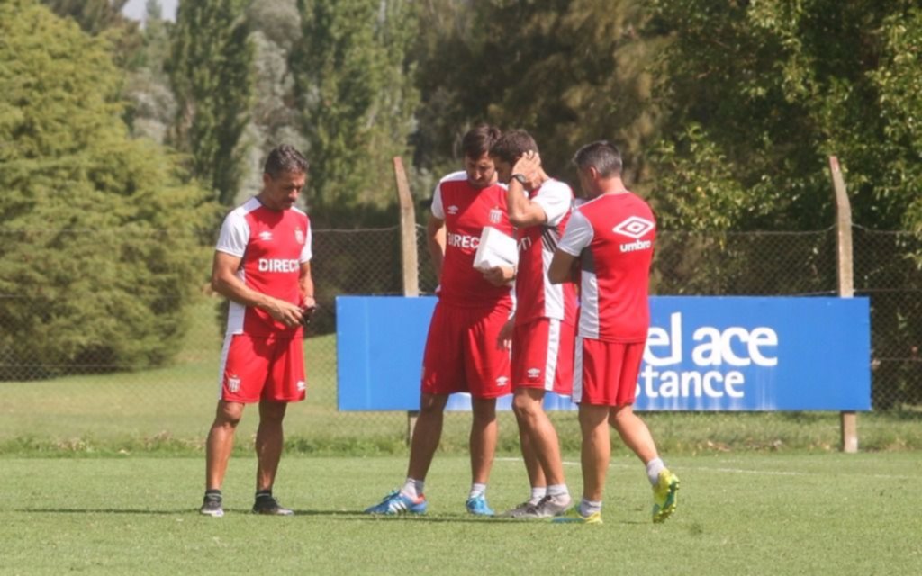 Vivas rearma el equipo que chocará ante Lanús